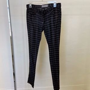 BLACK PLAID PANTS